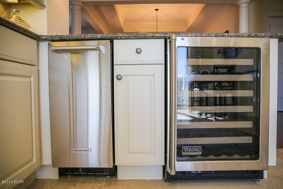 One Water Place At Kelly Plantation - Residential