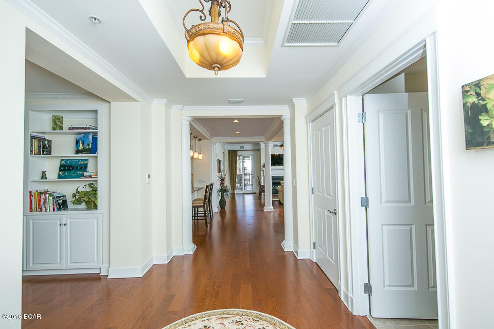 One Water Place At Kelly Plantation - Residential