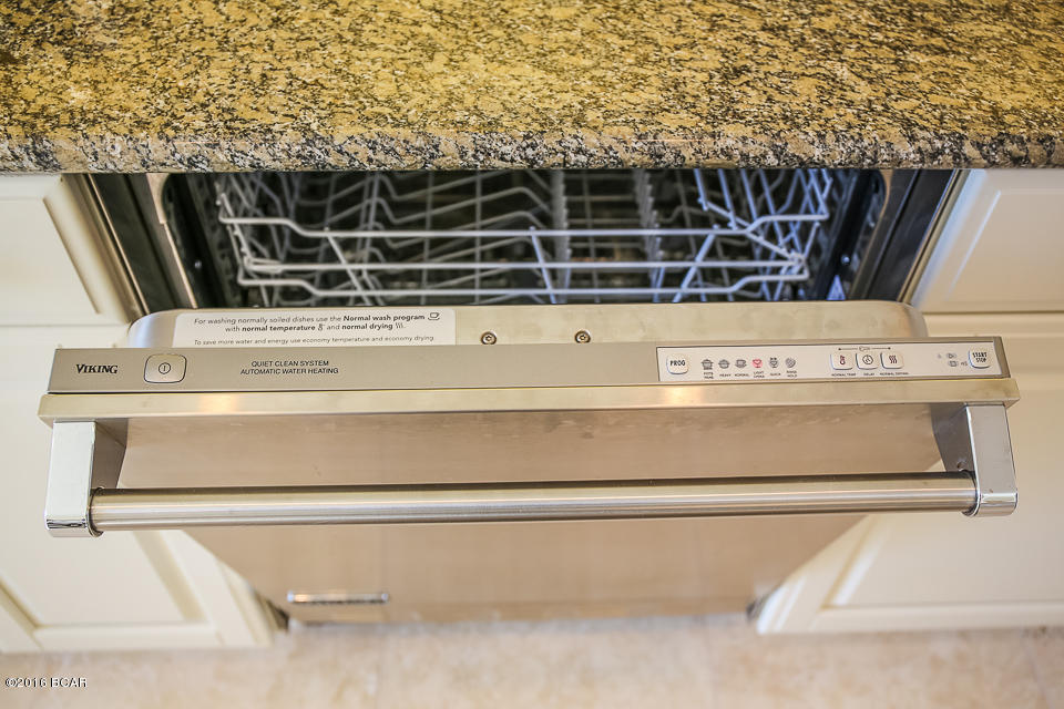 One Water Place At Kelly Plantation - Residential