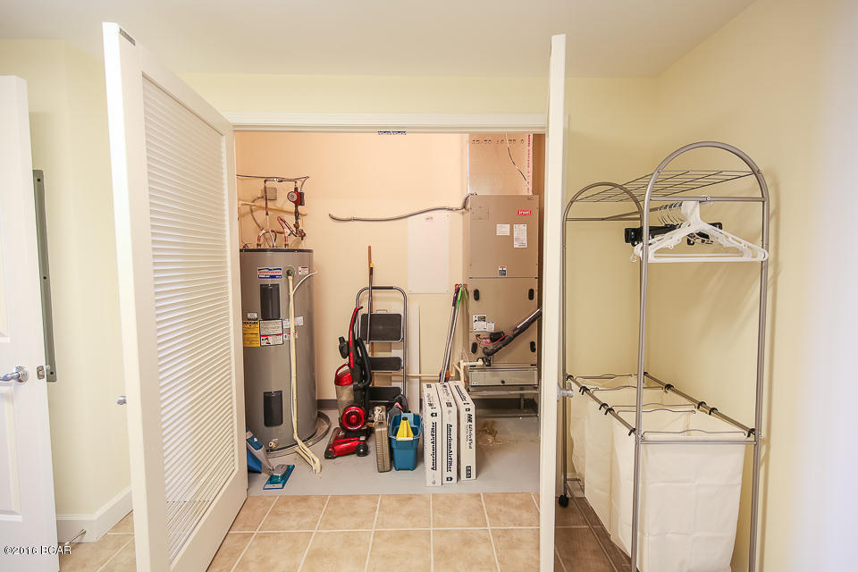 One Water Place At Kelly Plantation - Residential