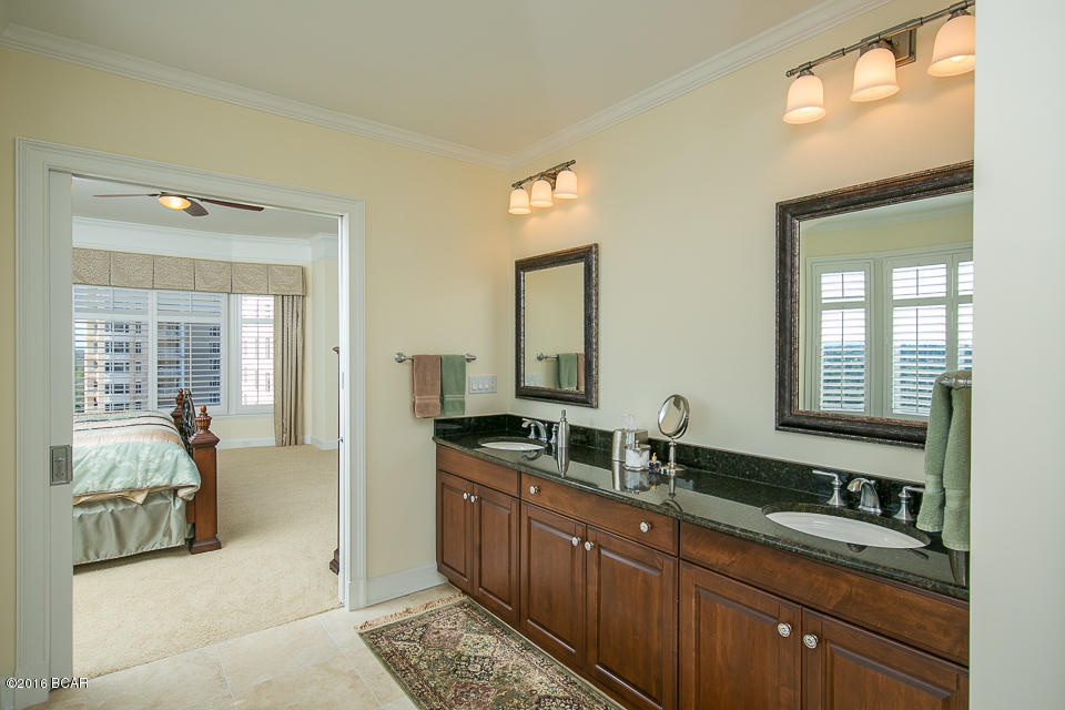 One Water Place At Kelly Plantation - Residential