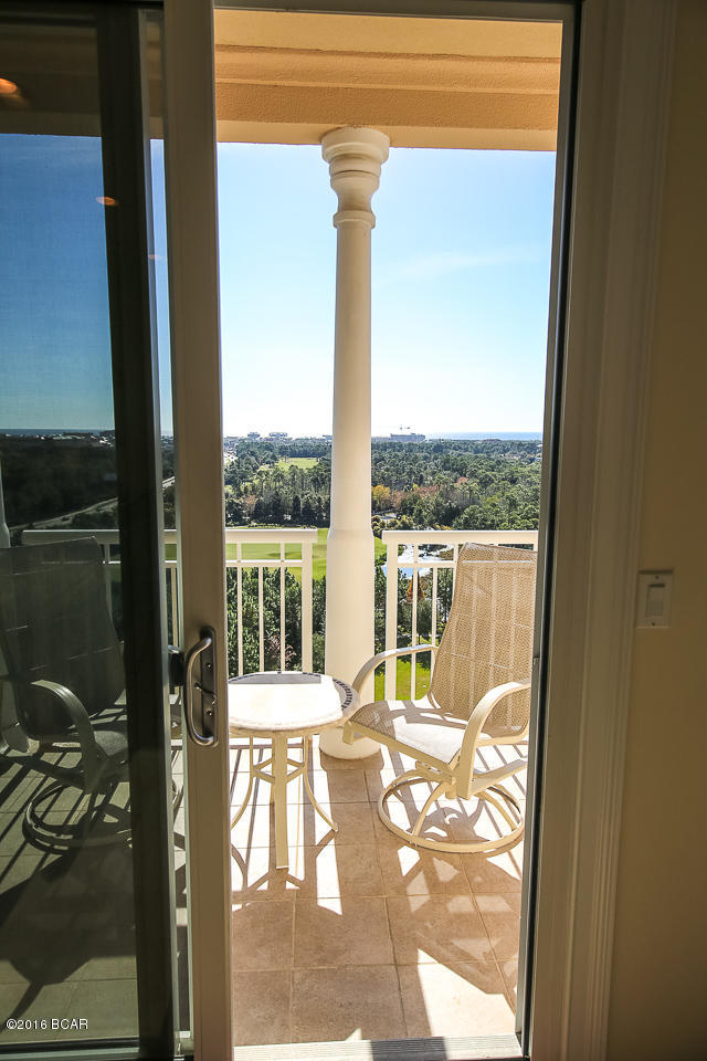 One Water Place At Kelly Plantation - Residential