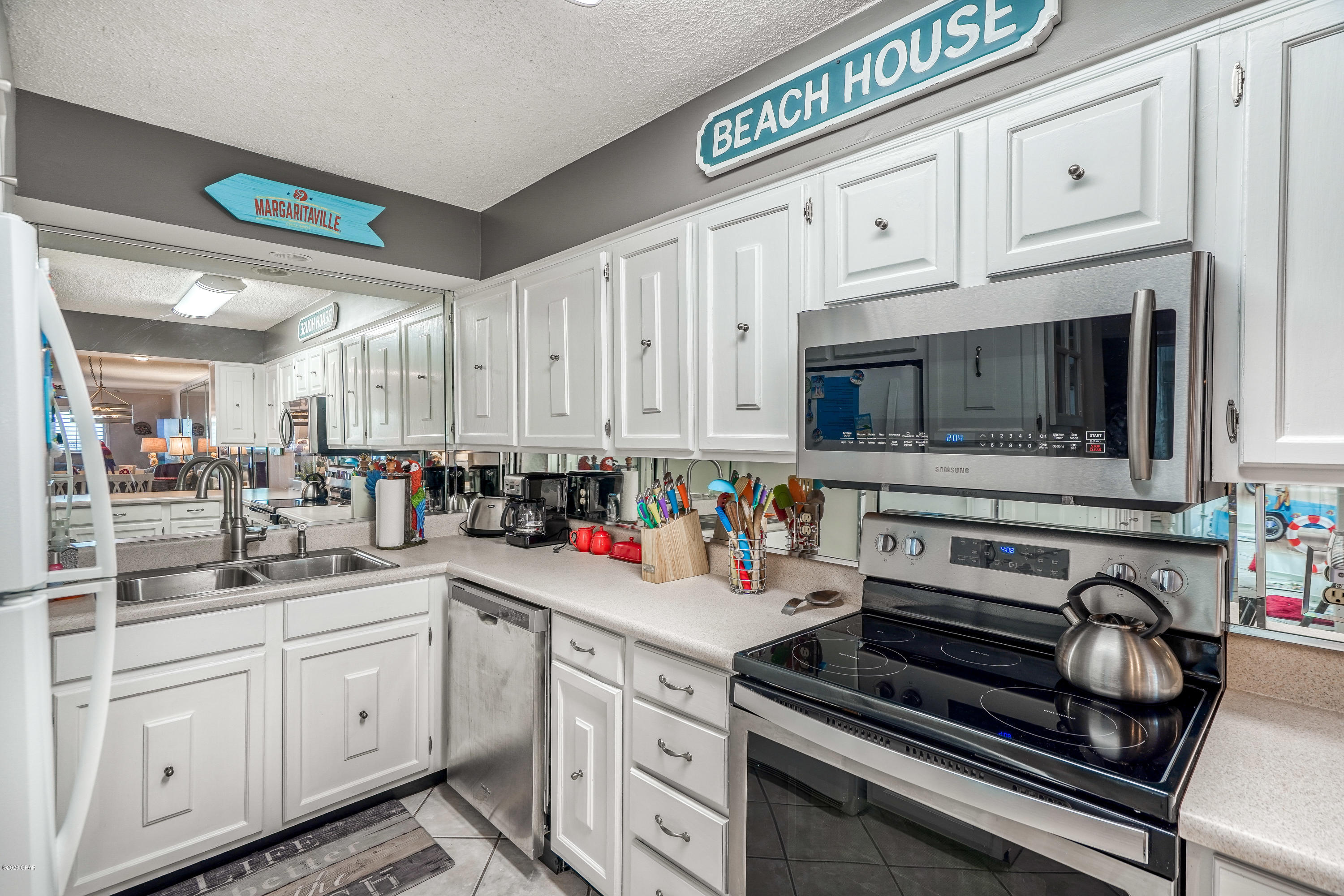 Regency Towers - Residential