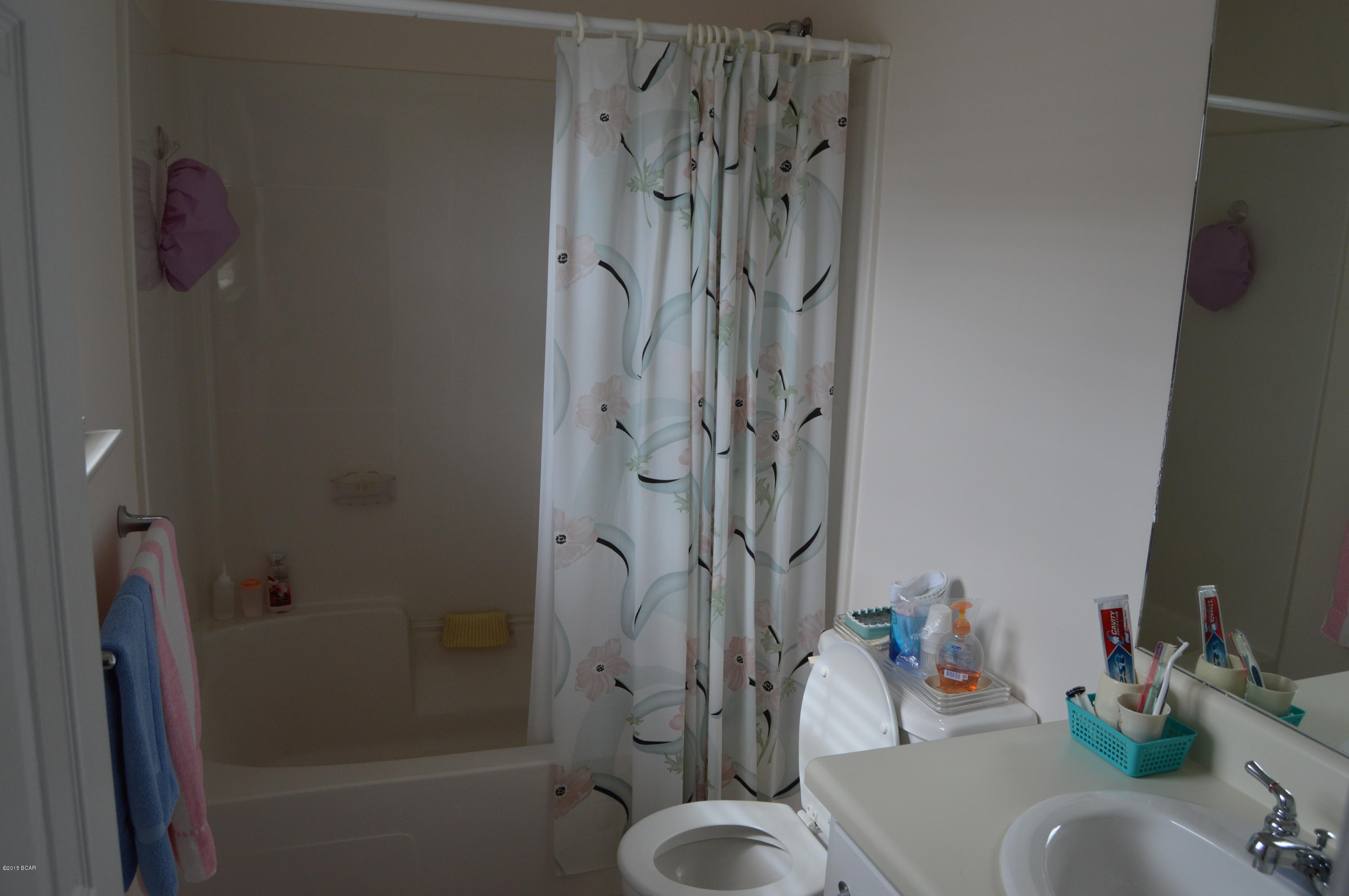 Hickory Manor - Residential