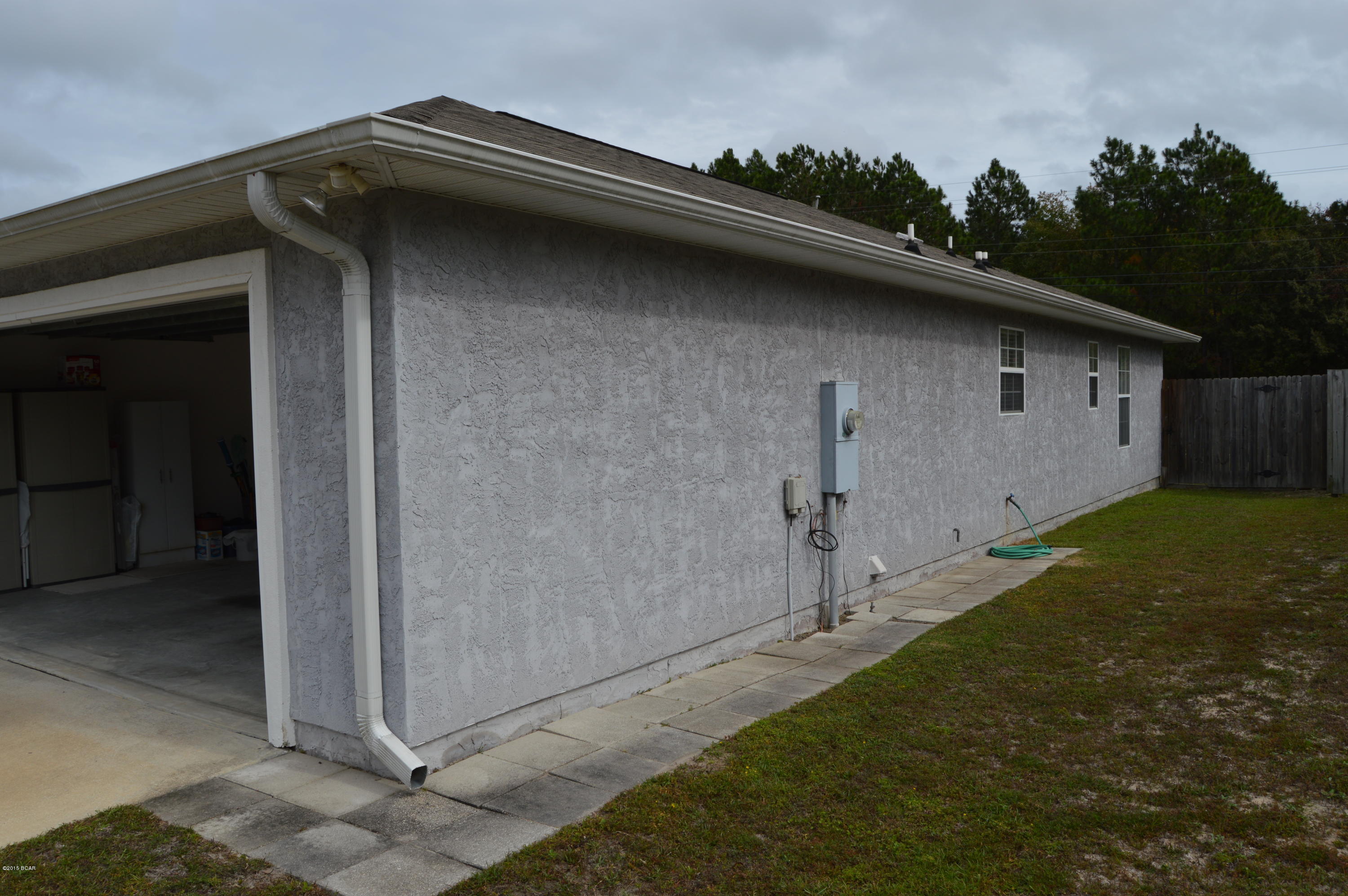 Hickory Manor - Residential