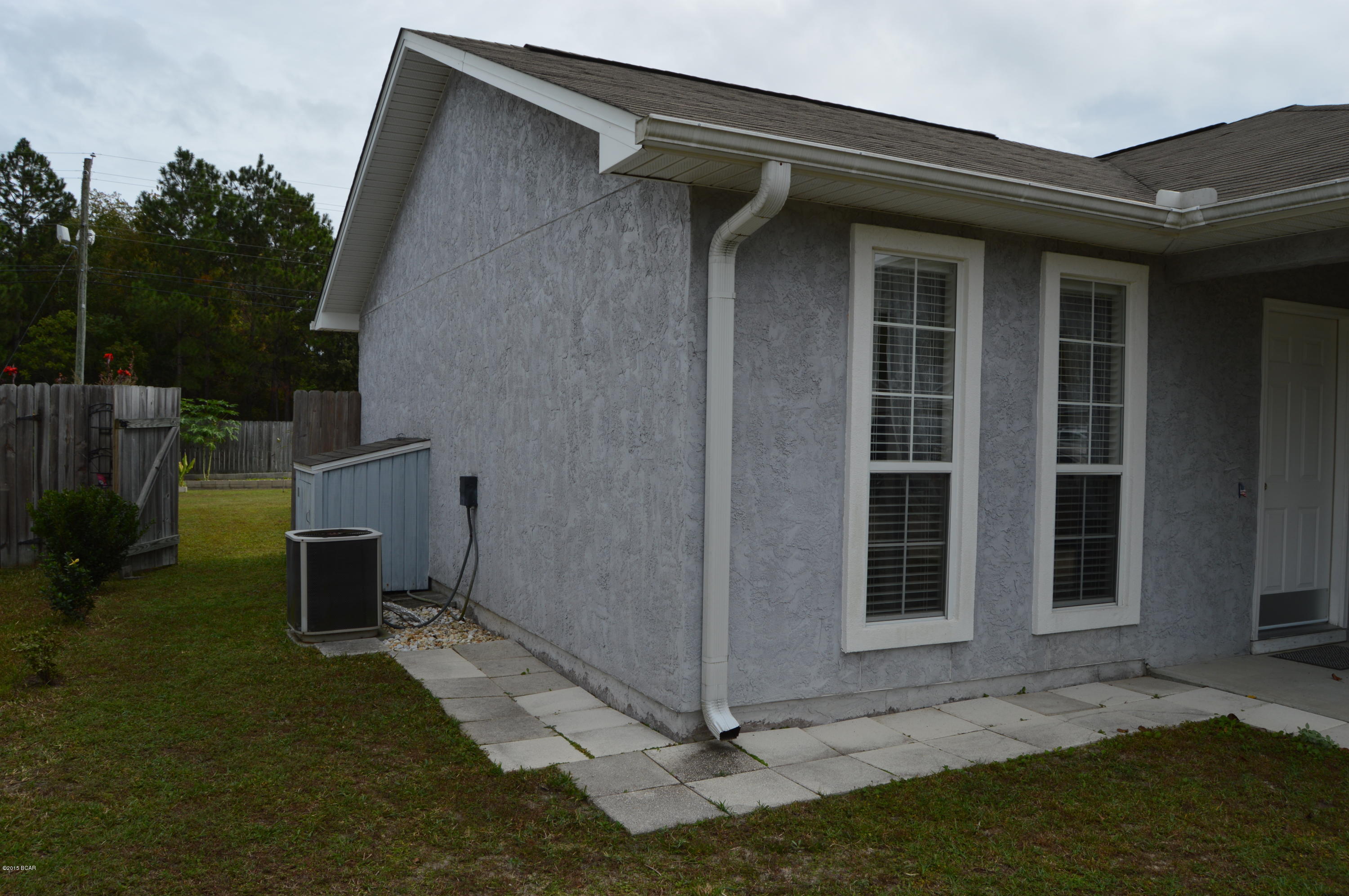 Hickory Manor - Residential