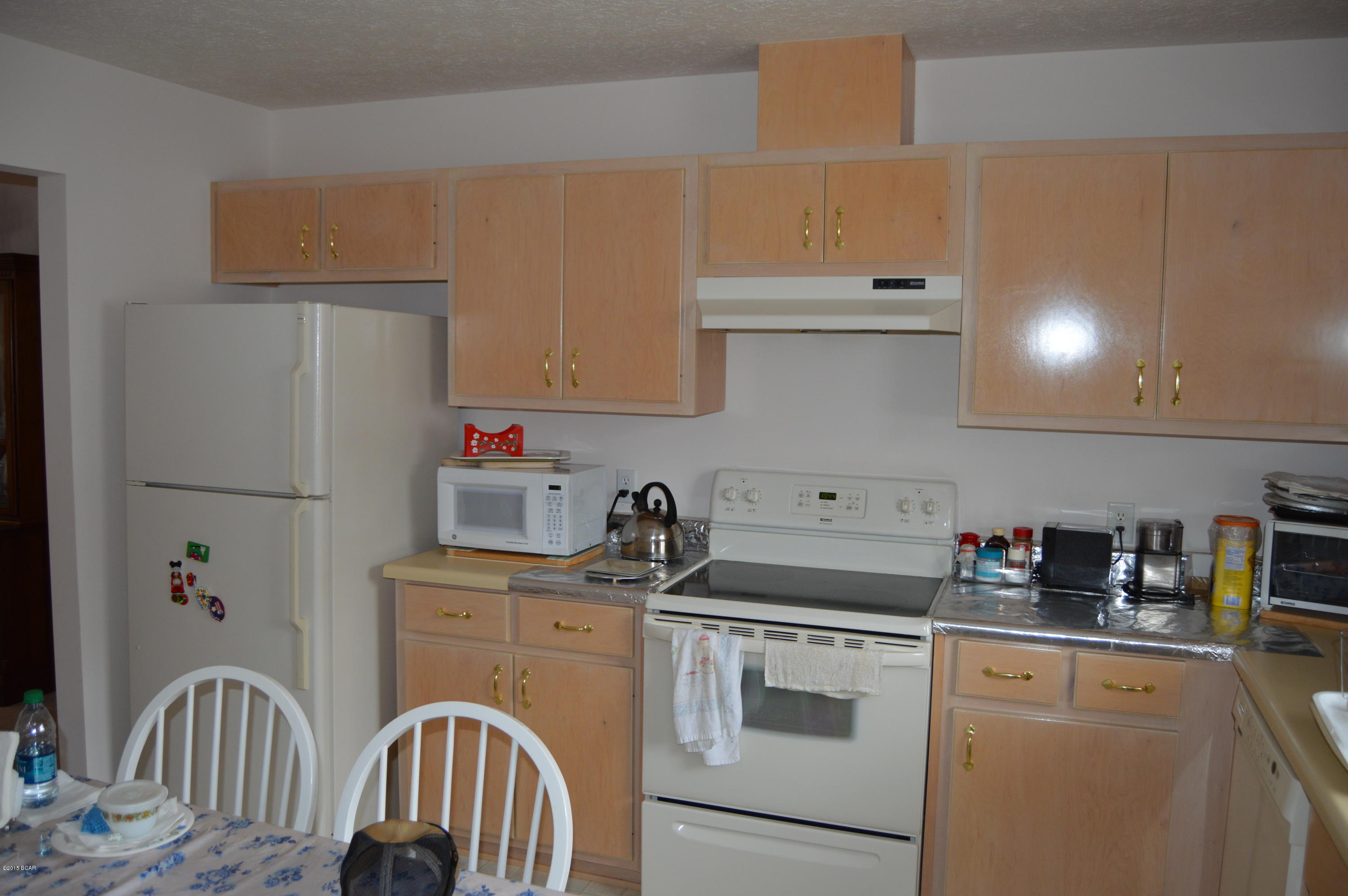 Hickory Manor - Residential