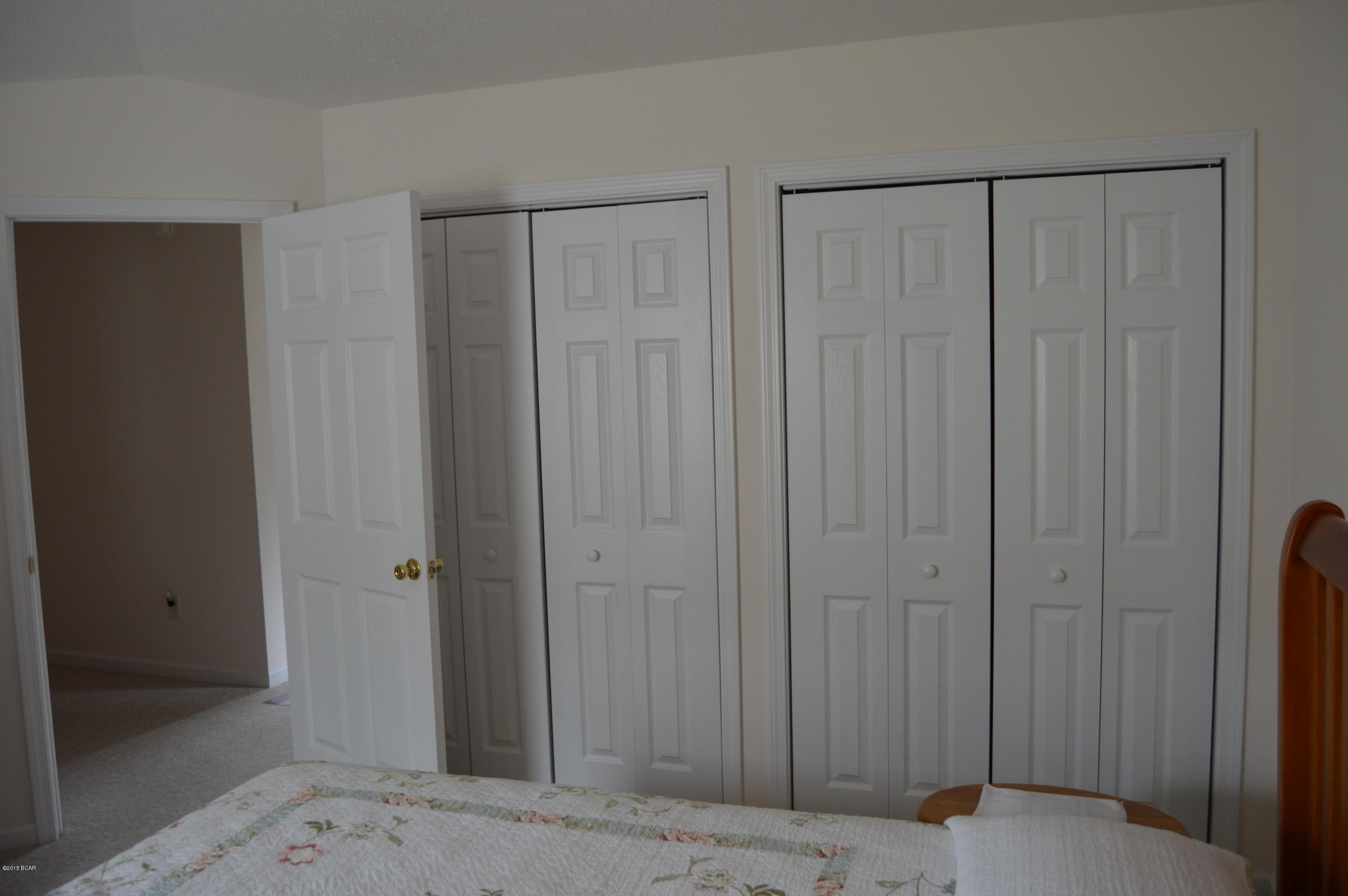 Hickory Manor - Residential