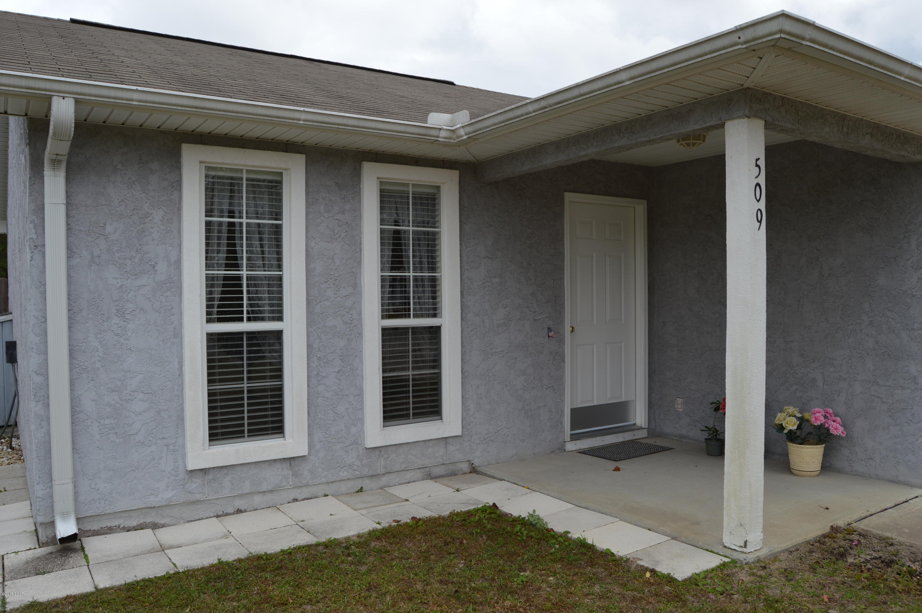 Hickory Manor - Residential