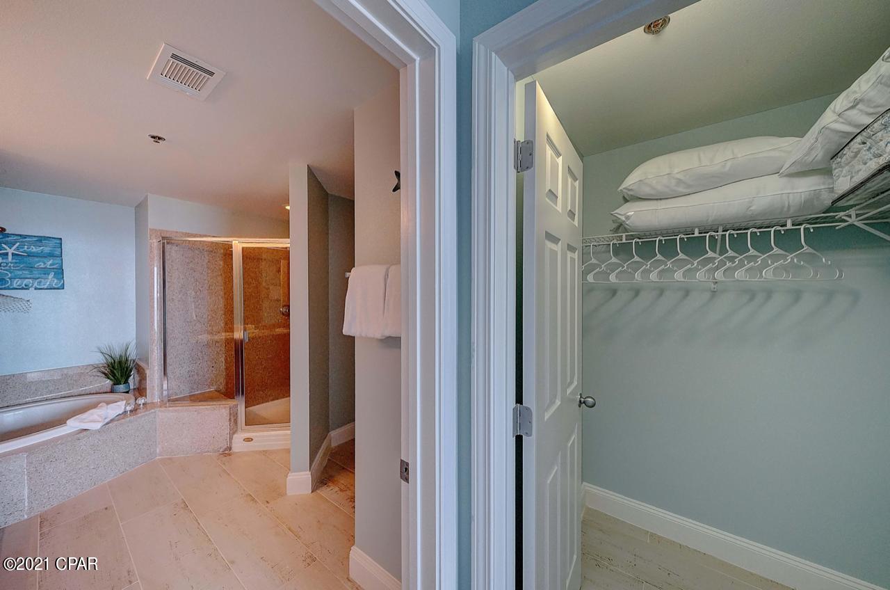 Laketown Wharf - Residential