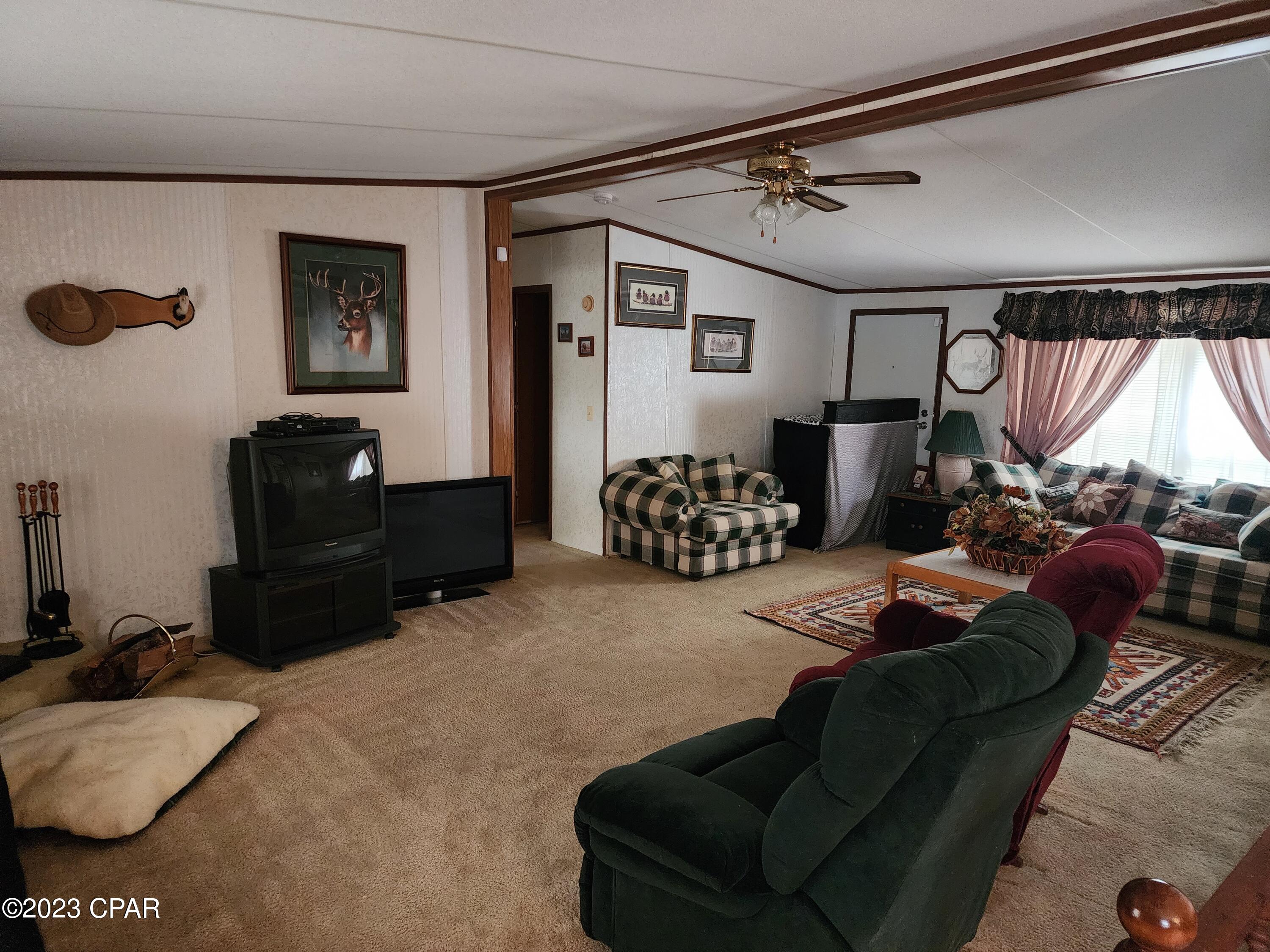 River Lake - Residential