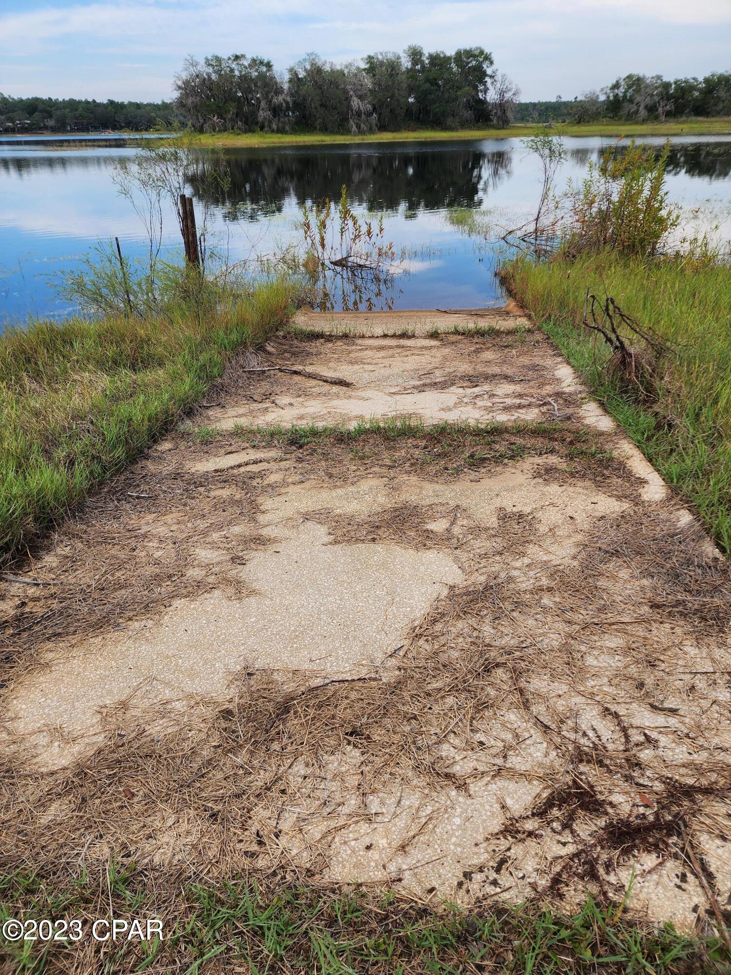 River Lake - Residential