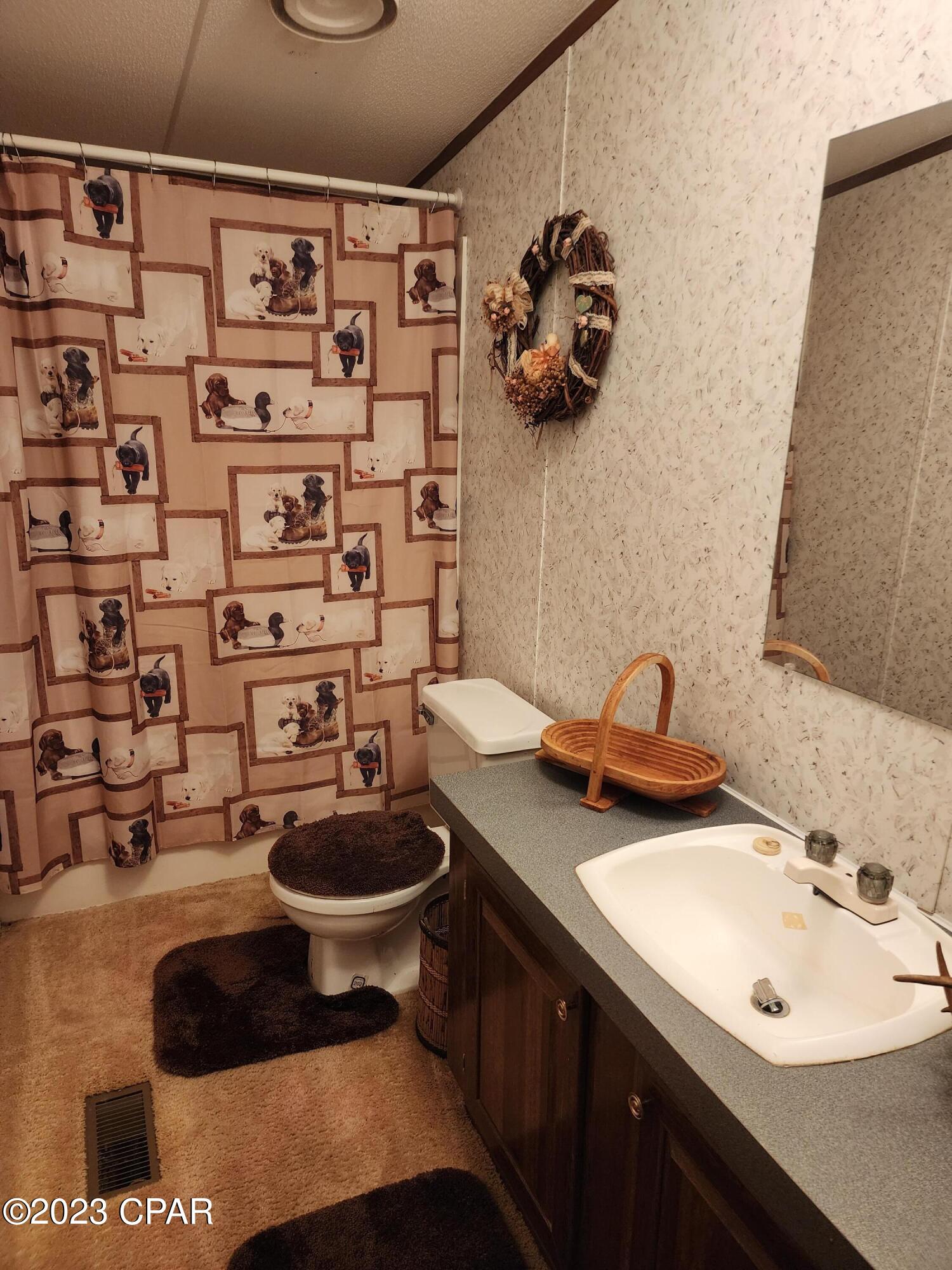 River Lake - Residential