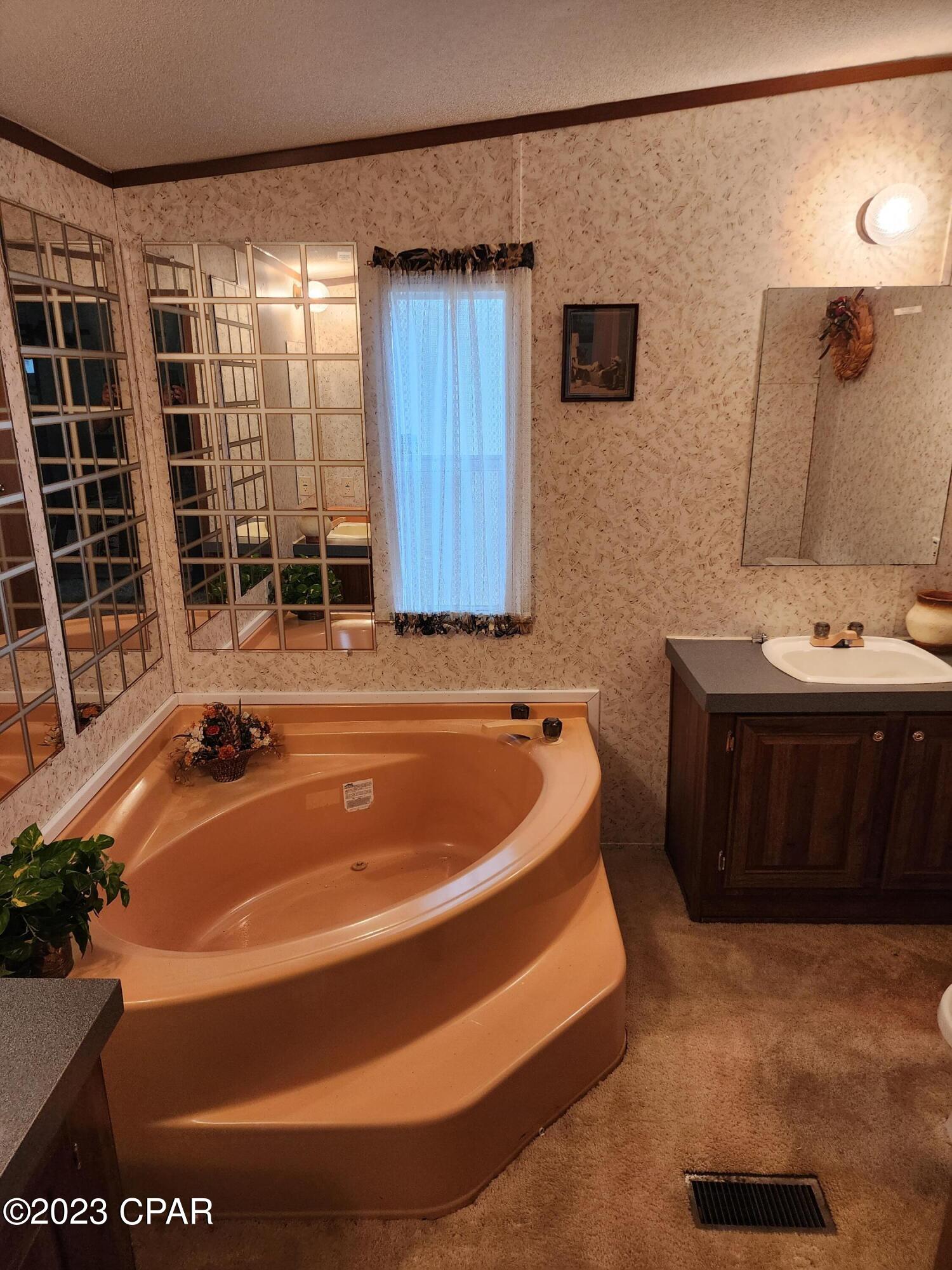 River Lake - Residential