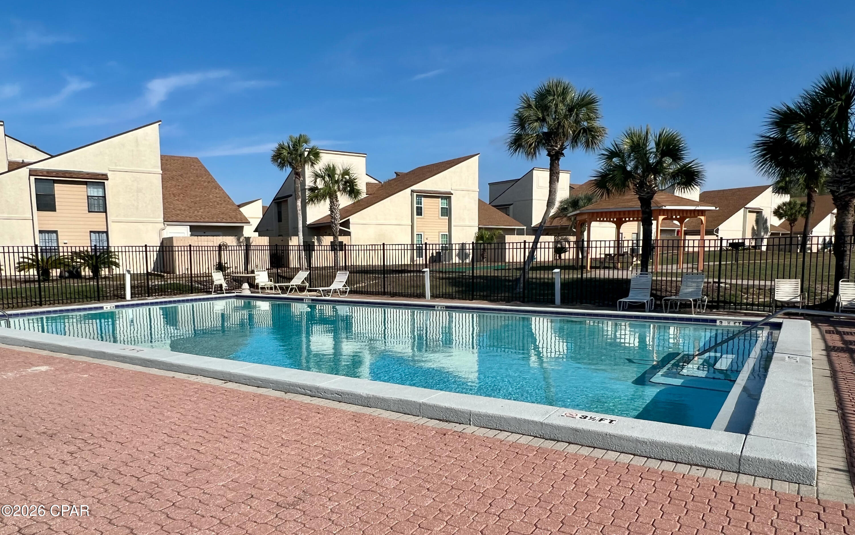Horizon South XVIII - Residential