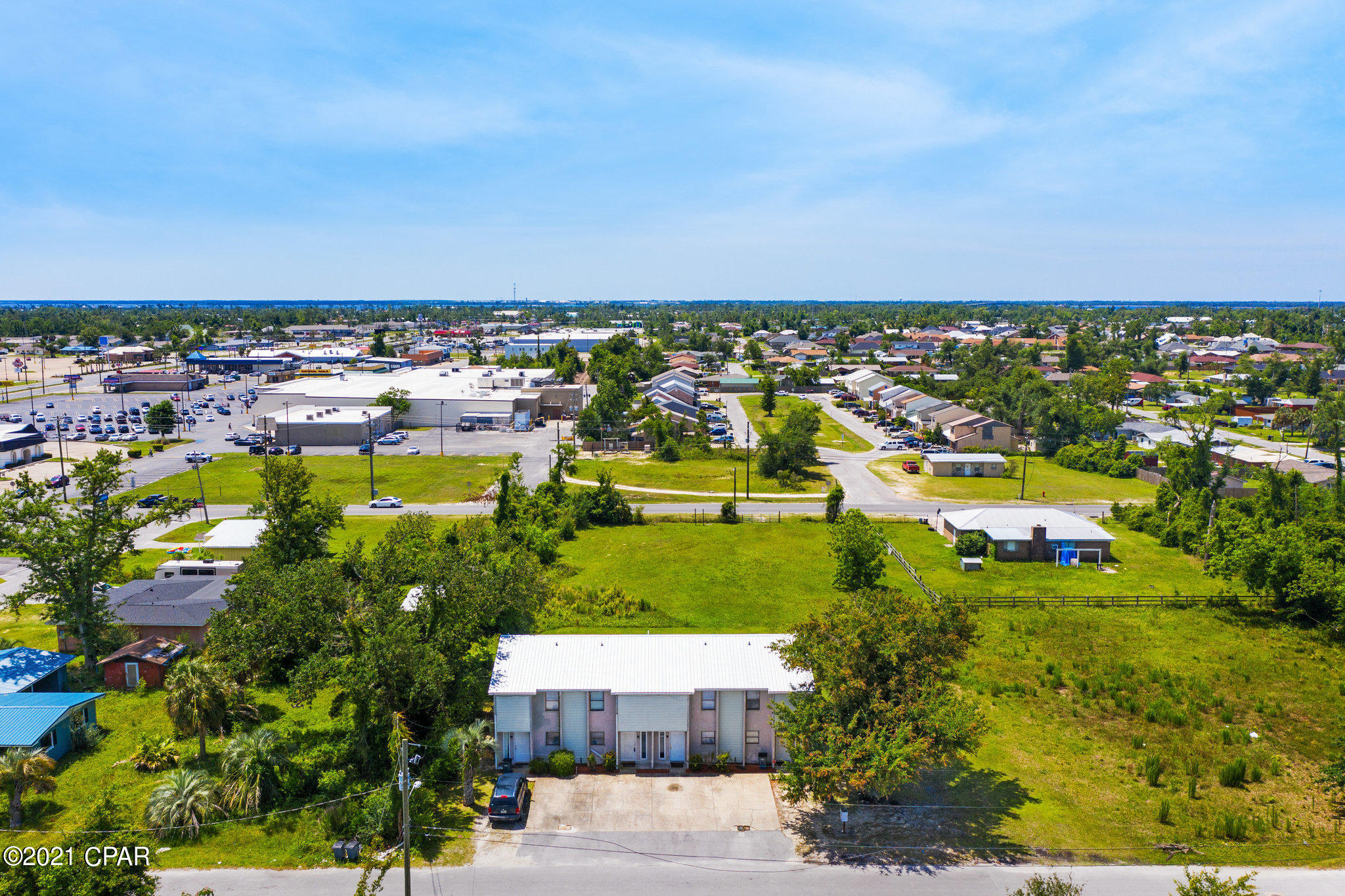 [No Recorded Subdiv] - Residential