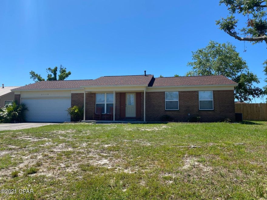 *25% off deposit for active military*



This home offers 3 Bedrooms and 2 Baths. Kitchen has a breakfast bar, plenty of cabinet and counter space. Living room equipped with a fireplace. Master bath has double sink vanities. Fully fenced in backyard, and a 2 Car garage.



*Gas hot water heater and furnace*



*All pets are a part of the application process and are subject to the homeowner's approval*