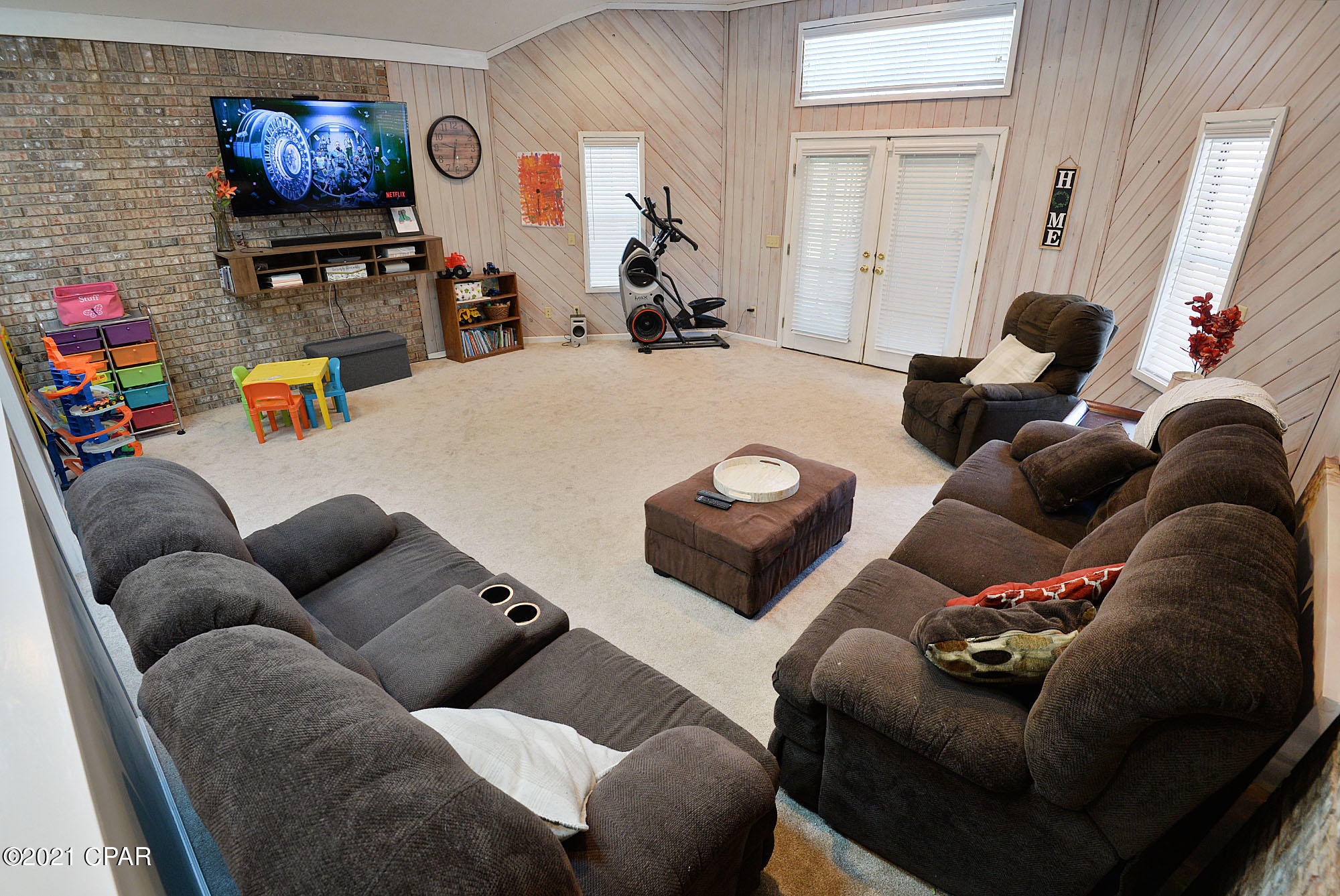 Kings Point Harbour Unit 2 - Residential