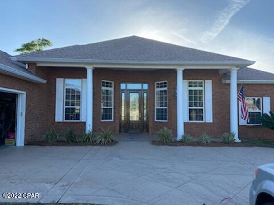 'CURRENTLY UNDER CONTRACT, SELLER ACCEPTING BACKUP OFFERS. Perfect 3 bedroom 2 bathroom family home located in the quiet, yet conveniently located, Pelican Bay subdivision.  This brick home features a split bedroom floor plan, an office and heated & cooled sunroom.  Pelican Bay features a community pool and private dock on St. Andrews Bay.

All measurements are approximate.