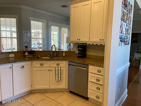 Pelican Bay - Residential