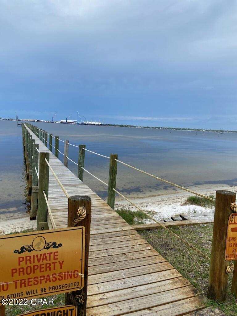 Pelican Bay - Residential