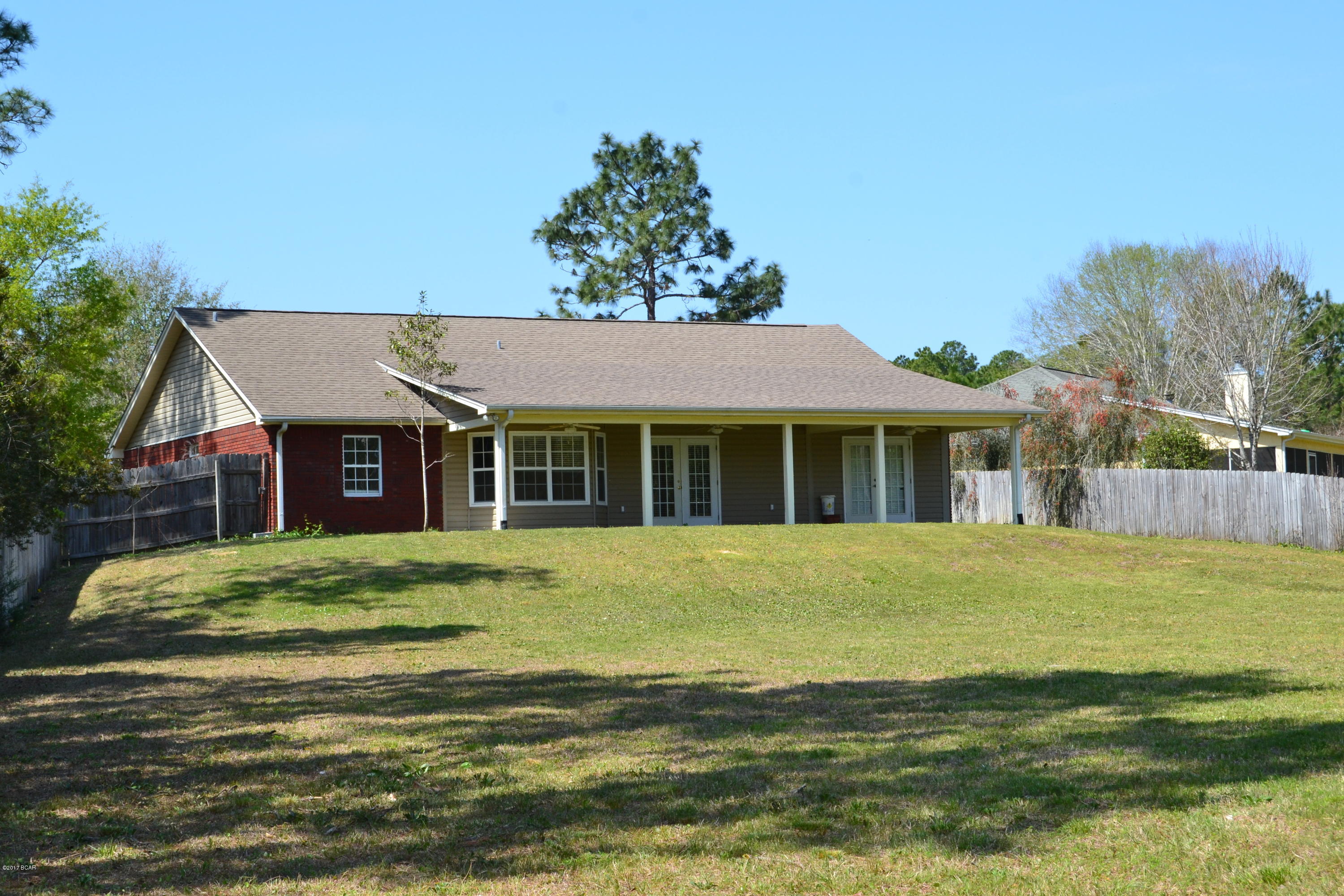 Lakewood Manor U-3 - Residential