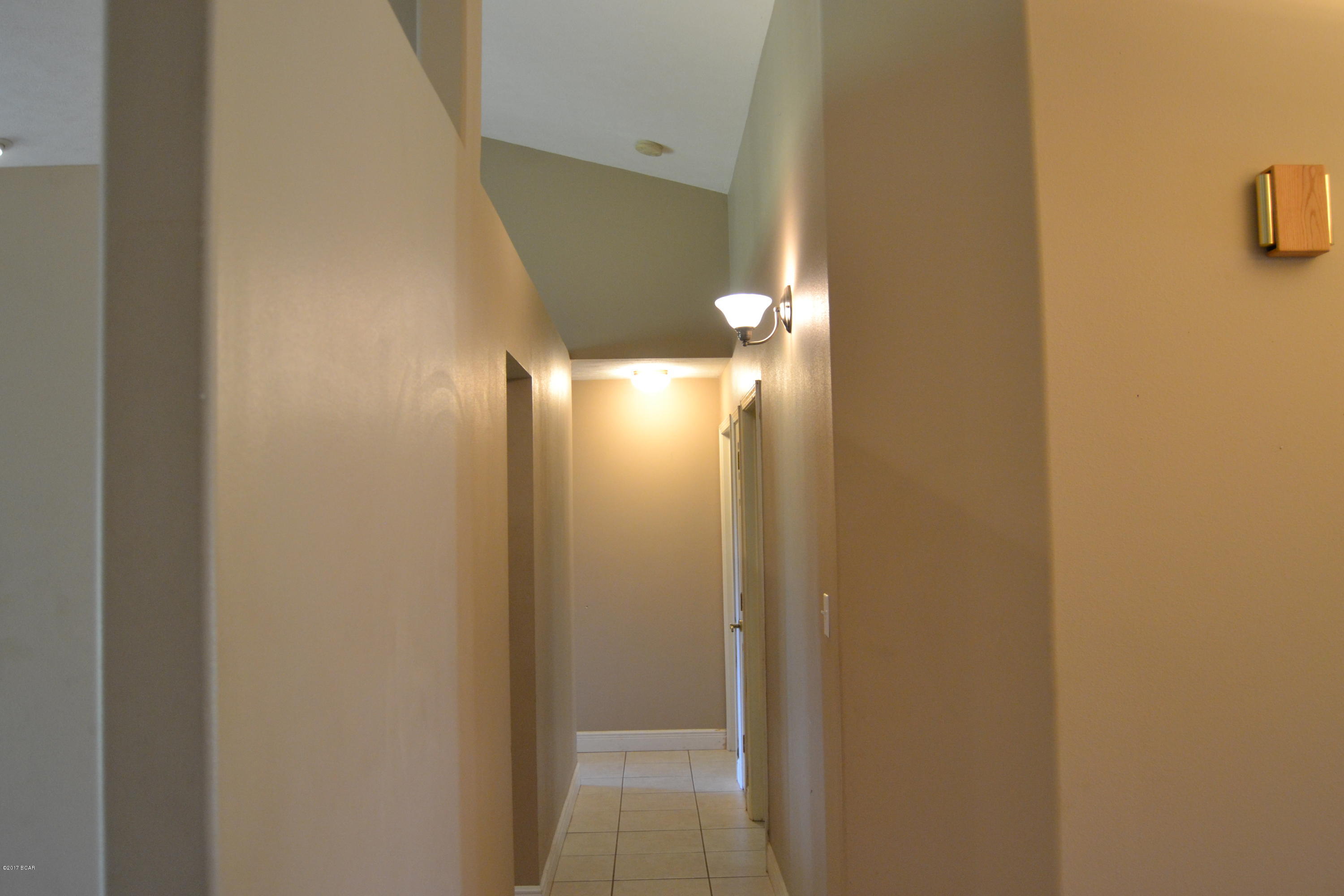 Lakewood Manor U-3 - Residential