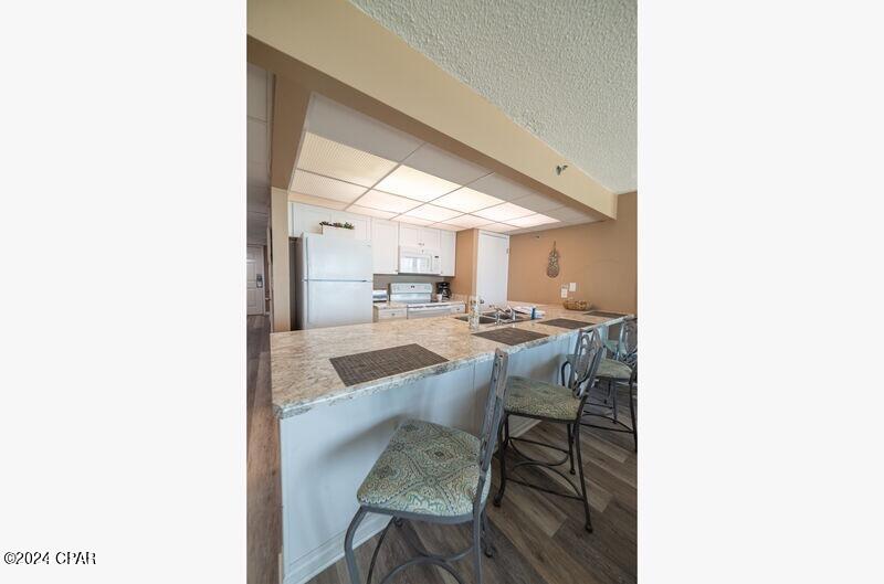 Edgewater Tower III - Residential