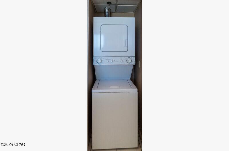 Edgewater Tower III - Residential