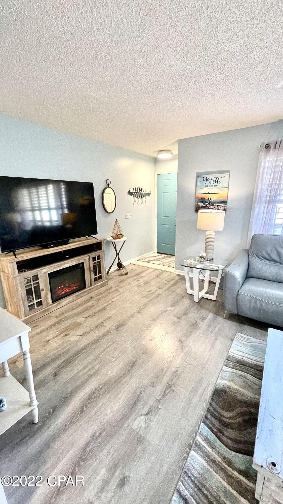 Horizon South XVII - Residential