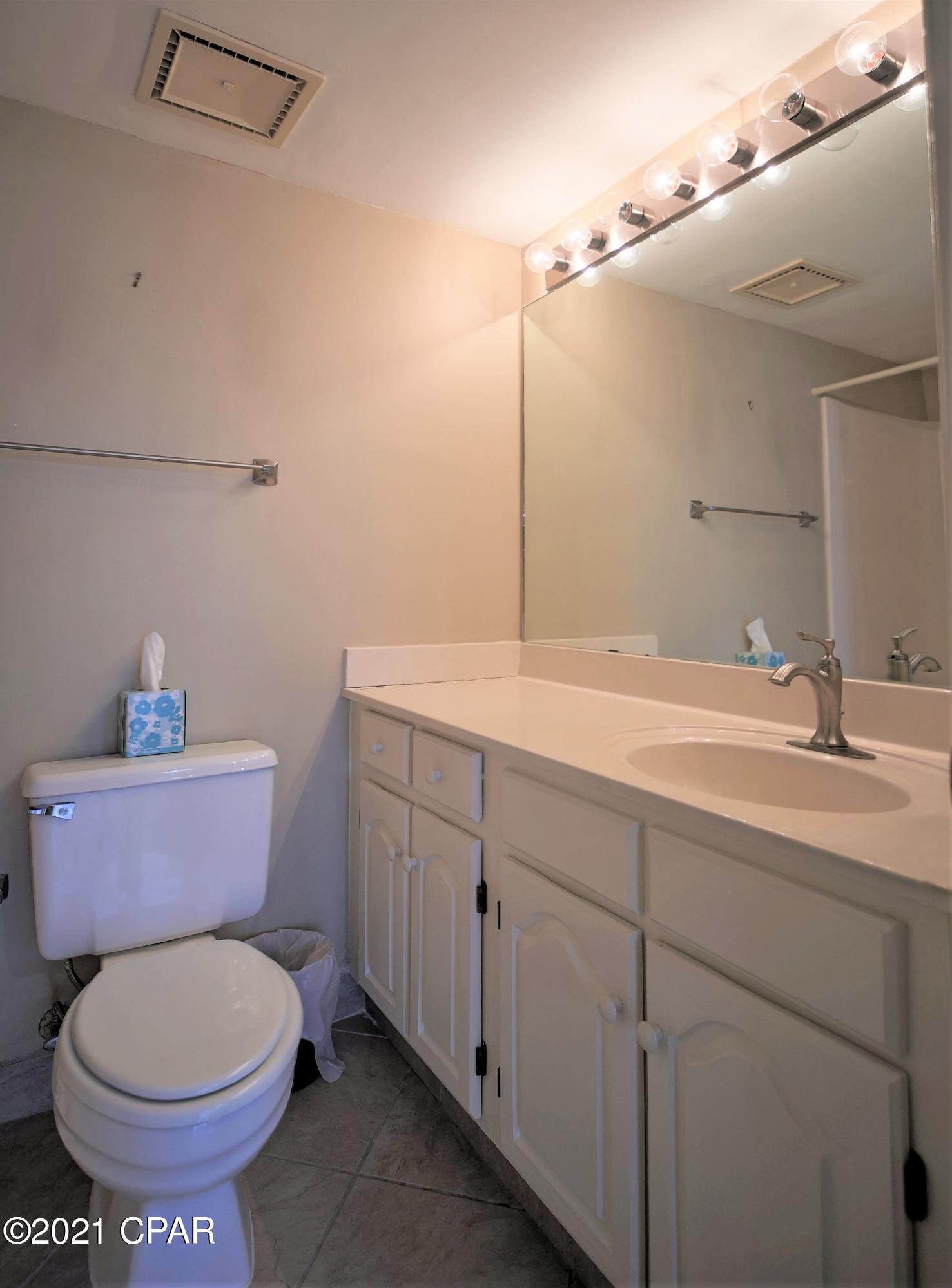 The Commodore - Residential