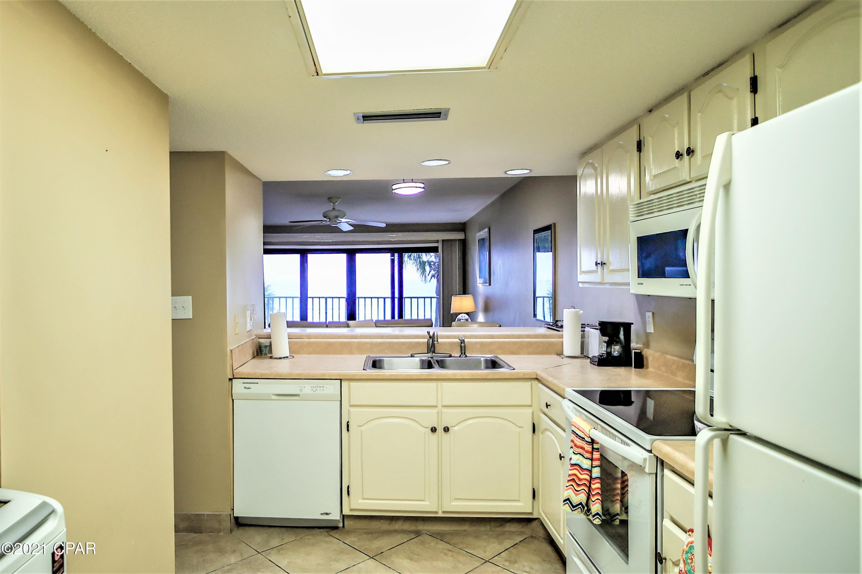 The Commodore - Residential