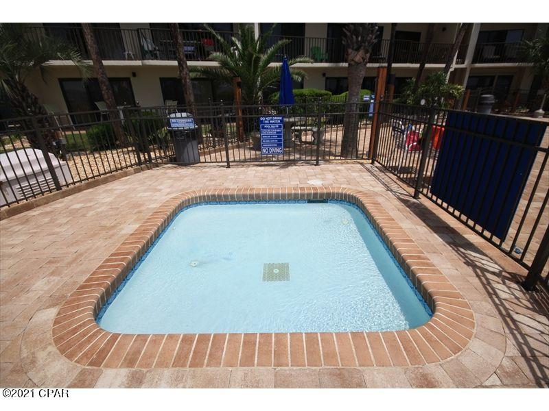 The Commodore - Residential