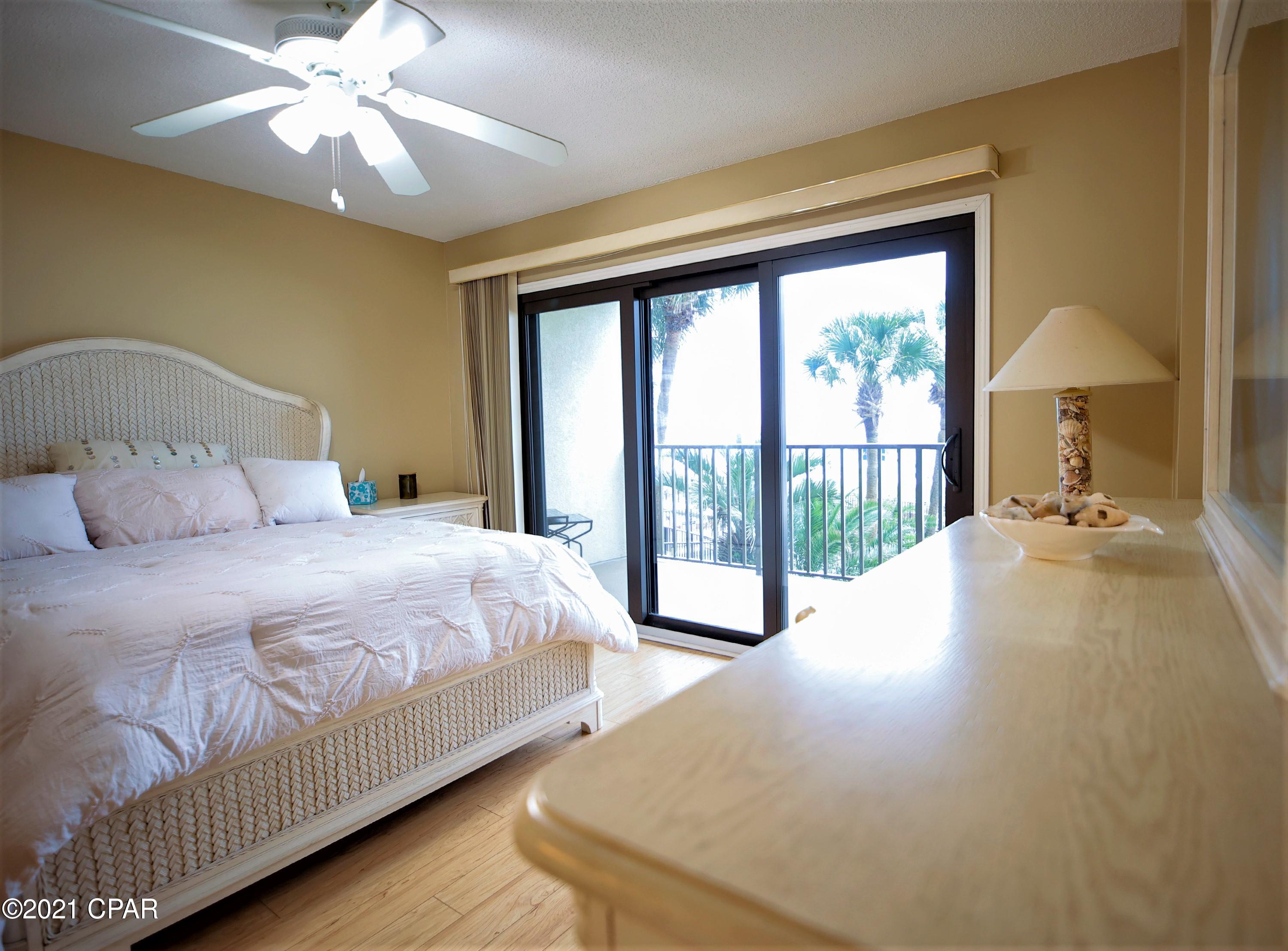 The Commodore - Residential