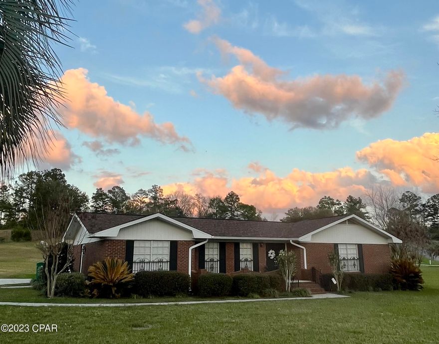 3 Bedroom 2 Bath Brick home in well established neighborhood.  Close to all public and private schools, sports recreation areas, Caverns State Park and downtown shopping.  Home features large bedrooms, lots of storage and plenty of family room for entertaining.  Listing entered for comp purposes.