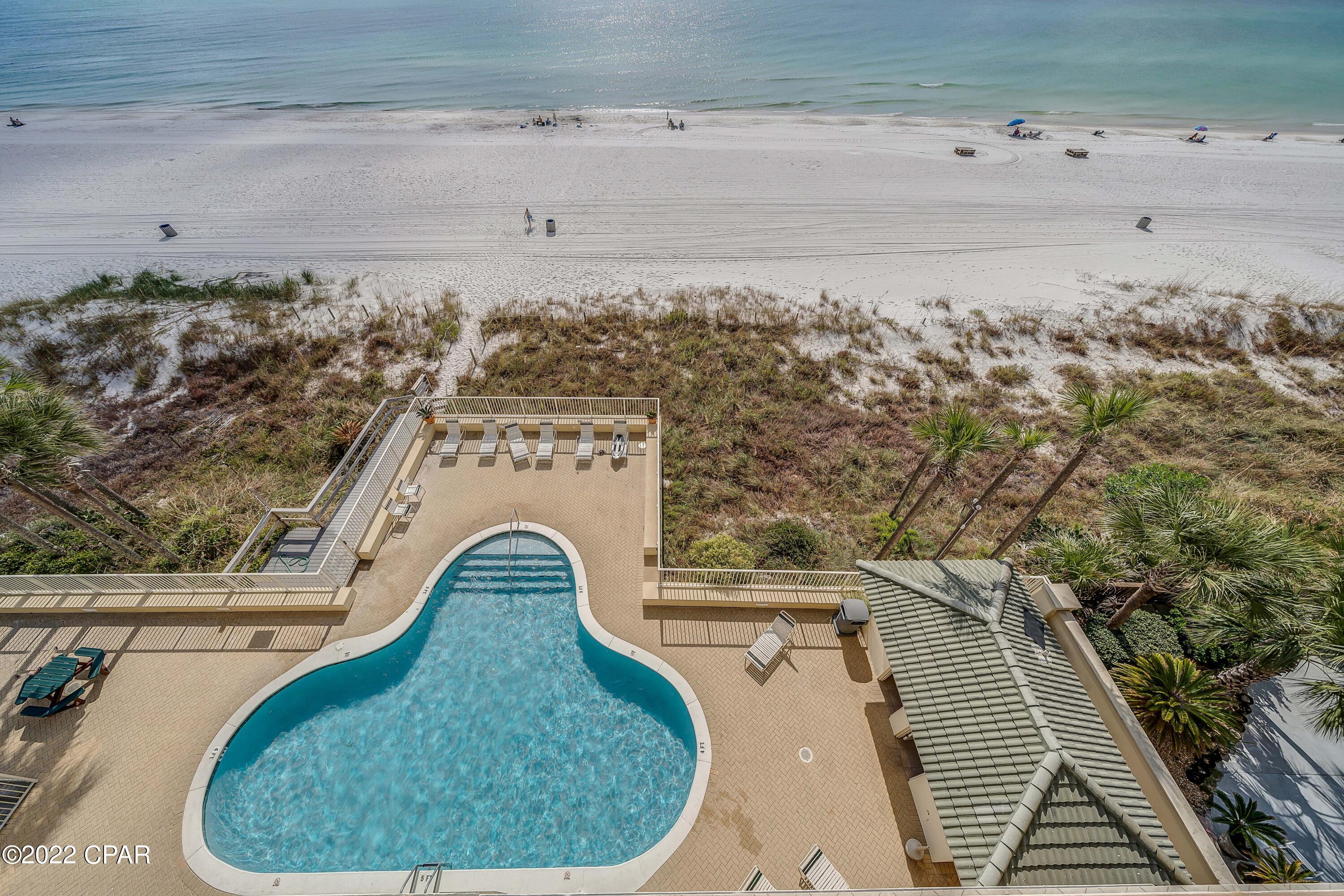 Grande Surf Club Condo - Residential