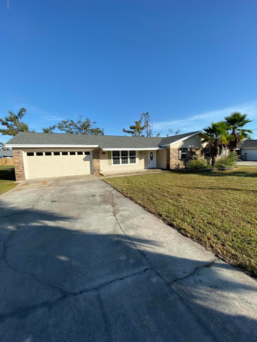 Come see this very spacious 4 bed 2 bath home located in the heart of Panama City.. With 1,513 square feet and a large back yard, there is plenty of room for your growing family. This home features a new roof, tankless water heater, large living room, and custom crown molding all through out. Being centrally located in town, you will enjoy being 5 minutes from shopping and dining and 10 minutes to the beach. Come see this awesome home today!