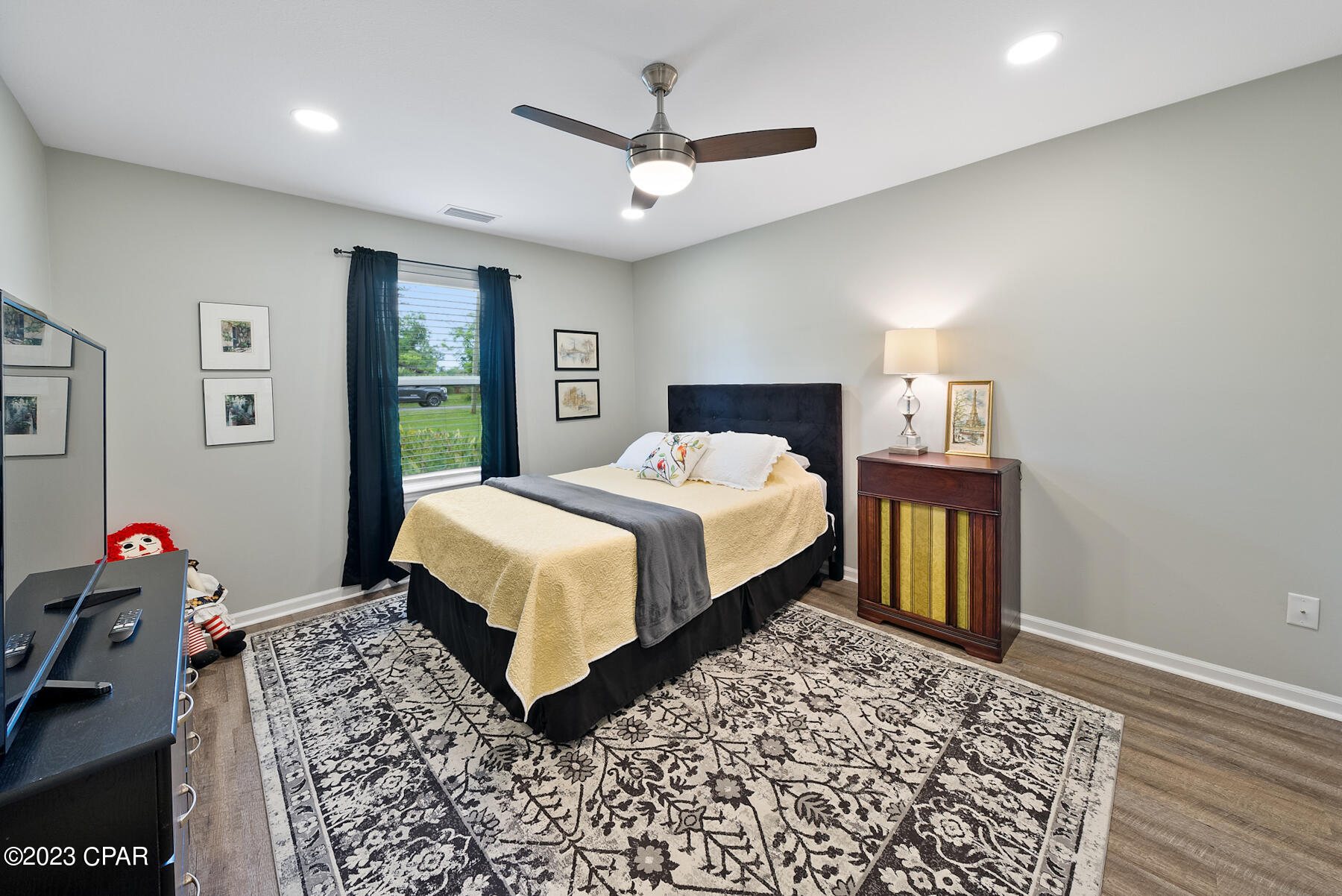 Kings Point - Residential