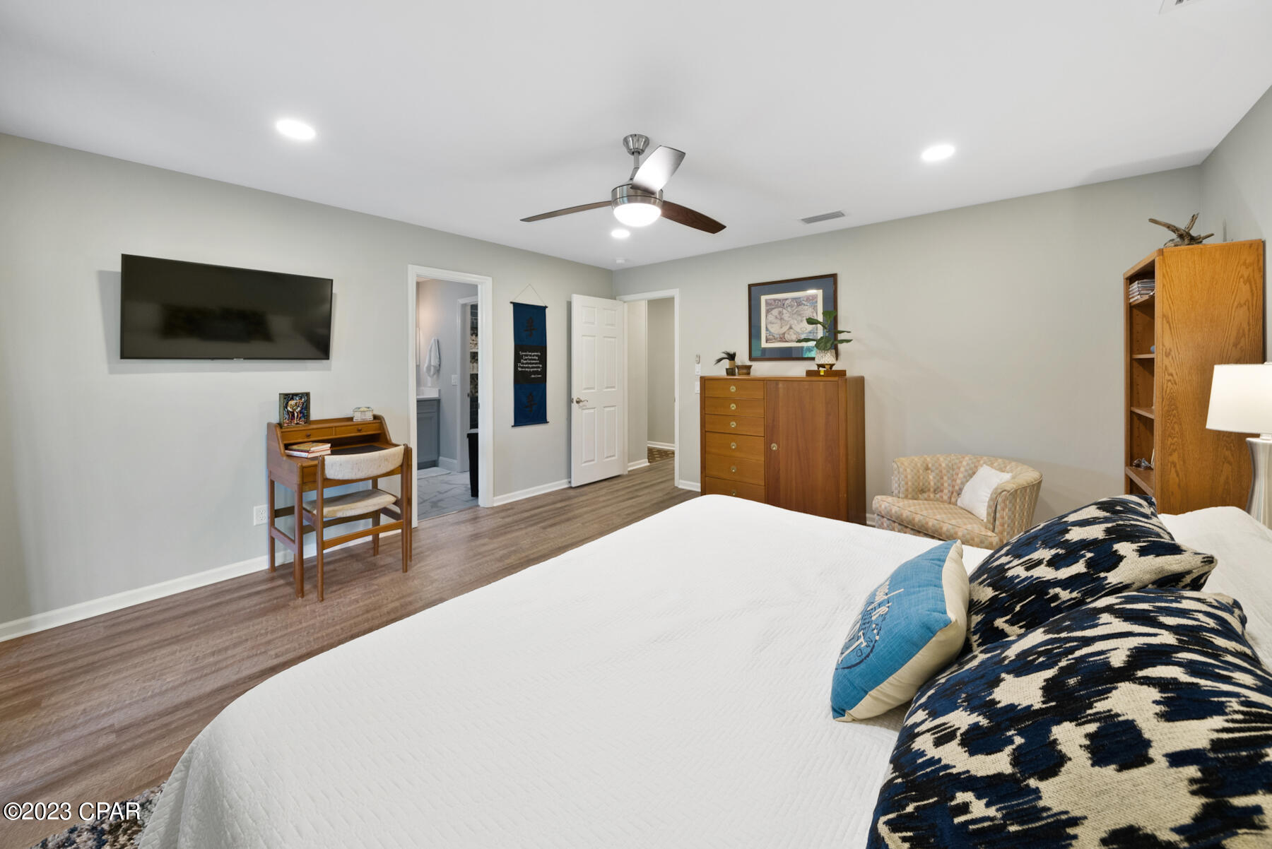 Kings Point - Residential