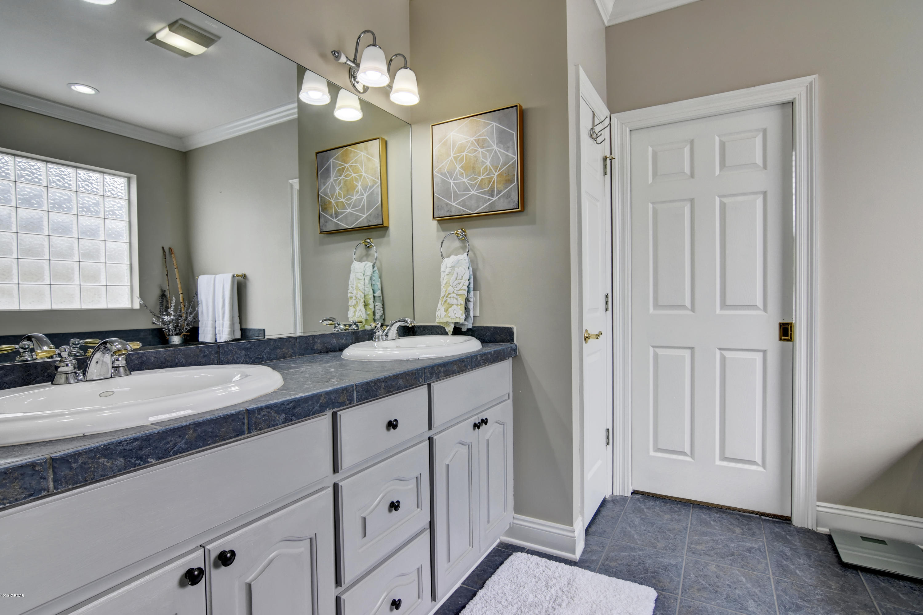 Dolphin Bay Ph I - Residential