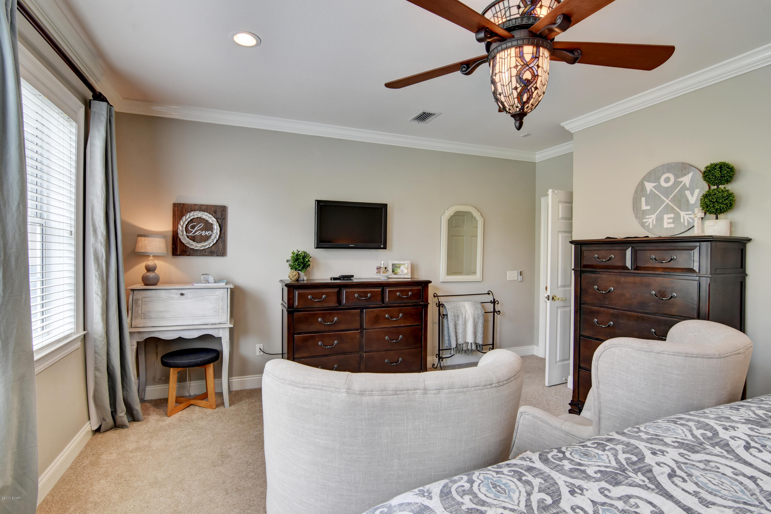 Dolphin Bay Ph I - Residential