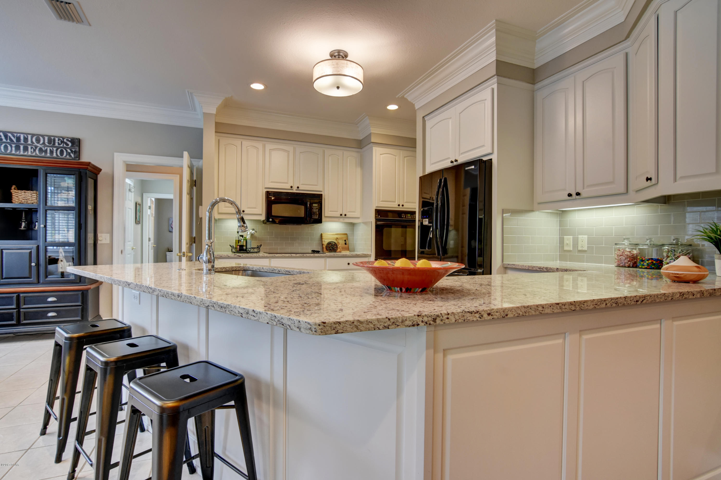 Dolphin Bay Ph I - Residential