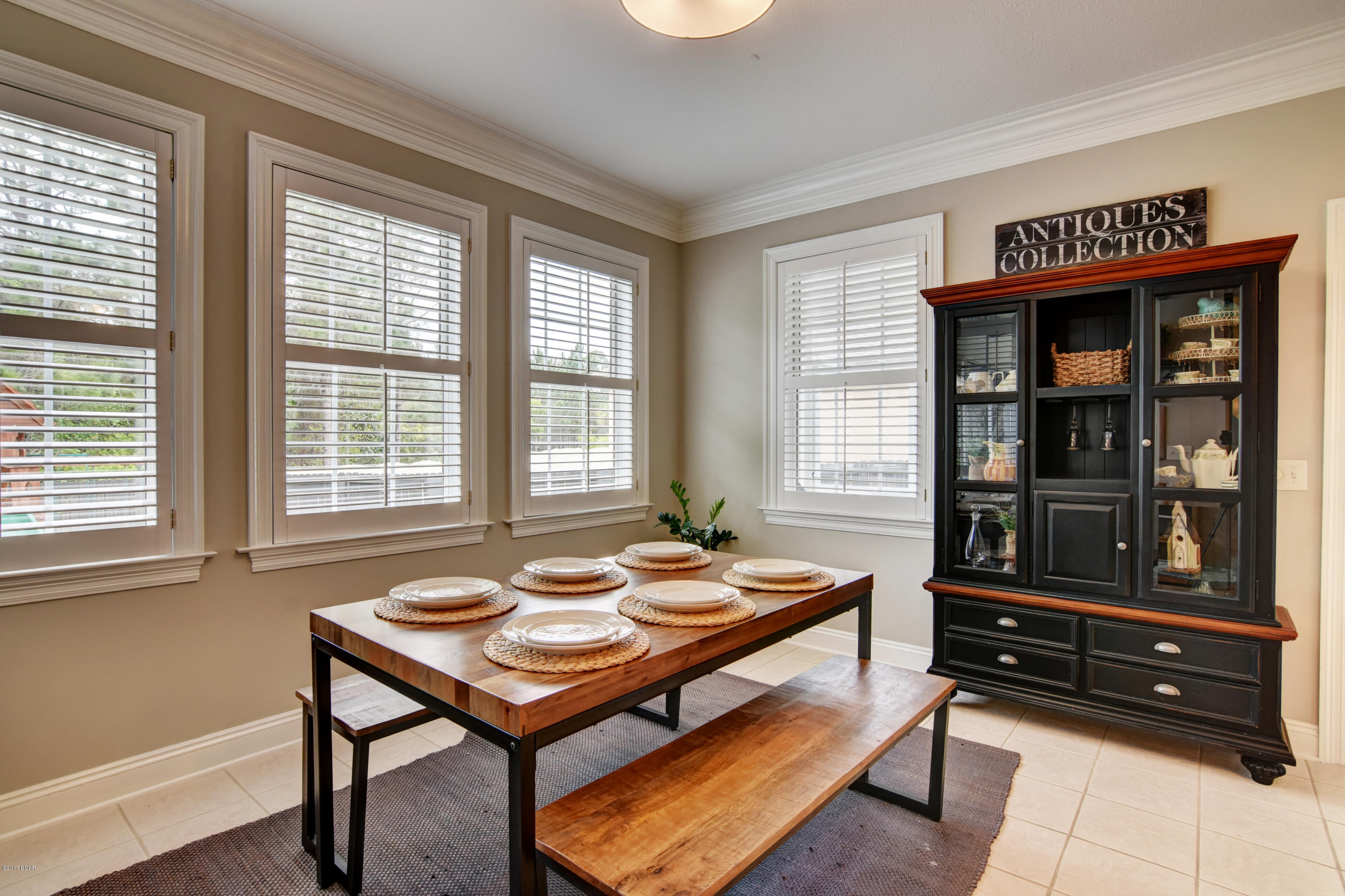 Dolphin Bay Ph I - Residential