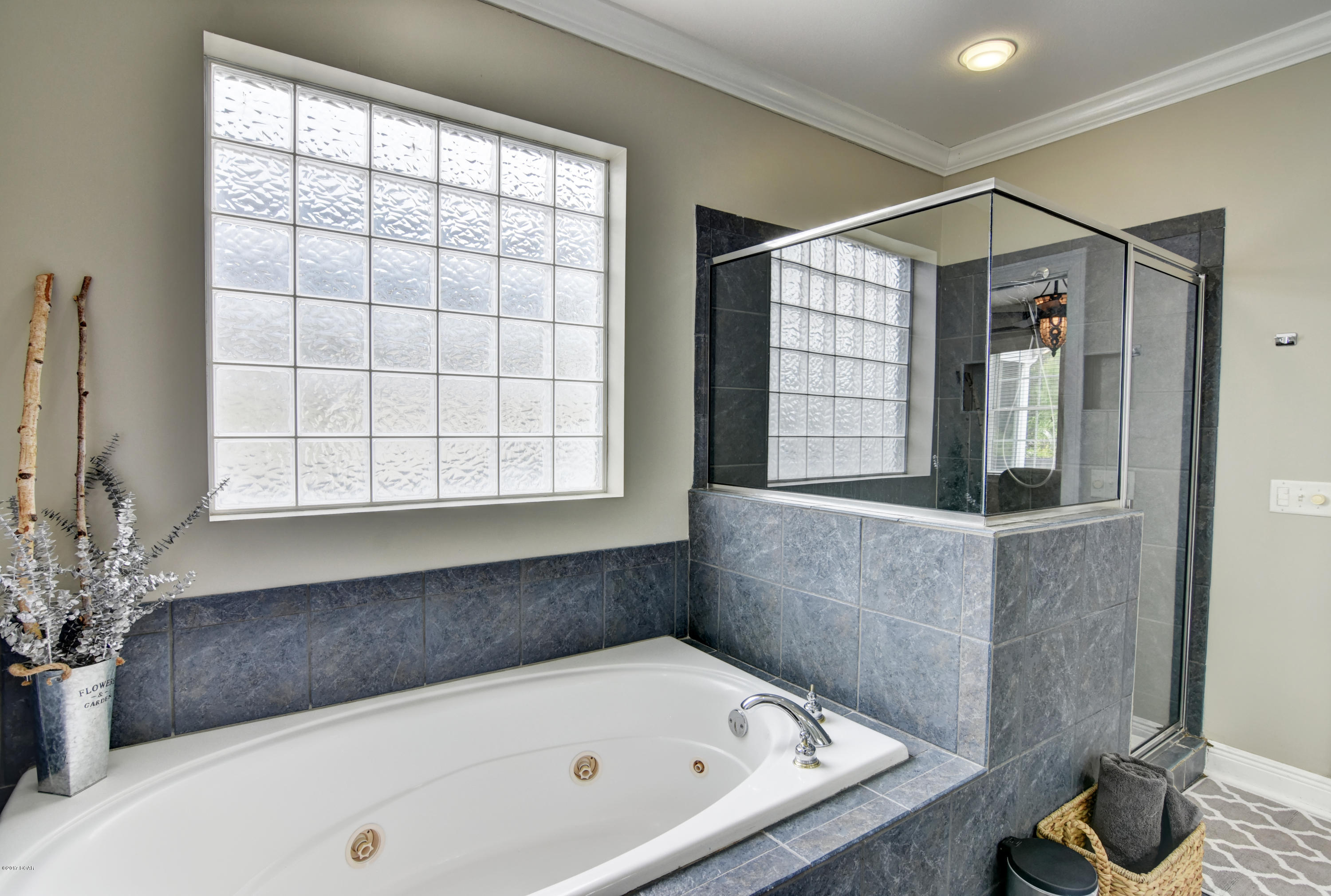 Dolphin Bay Ph I - Residential