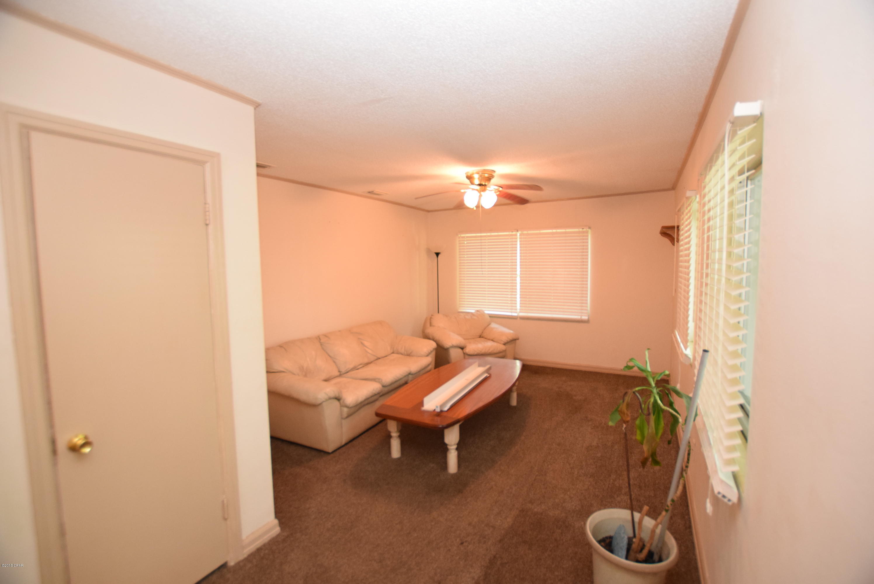 Cove Terrace 3rd Add - Residential