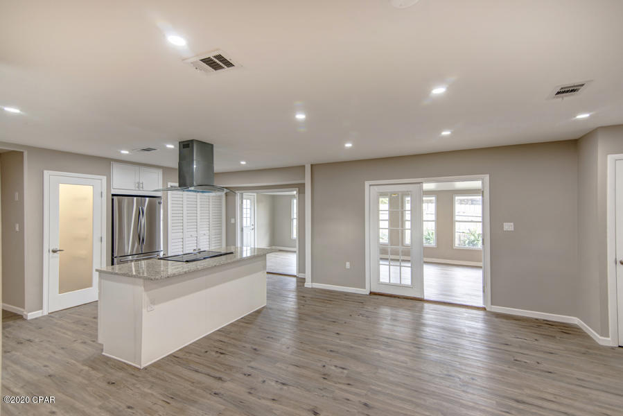 Venetian Villa - Residential