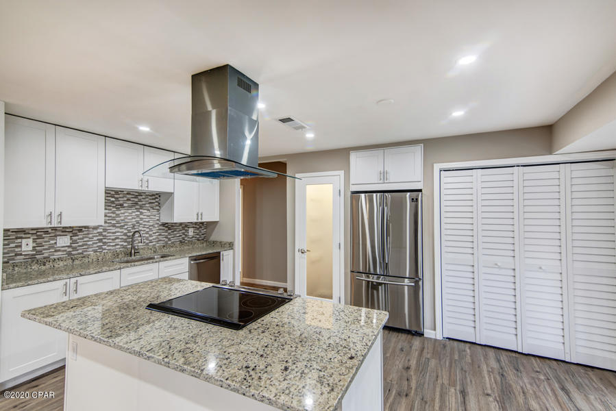 Venetian Villa - Residential