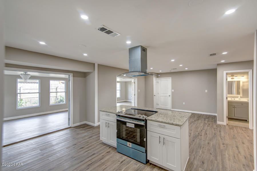 Venetian Villa - Residential