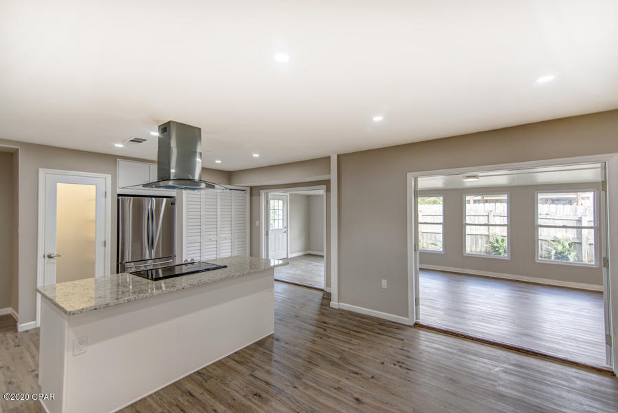 Venetian Villa - Residential