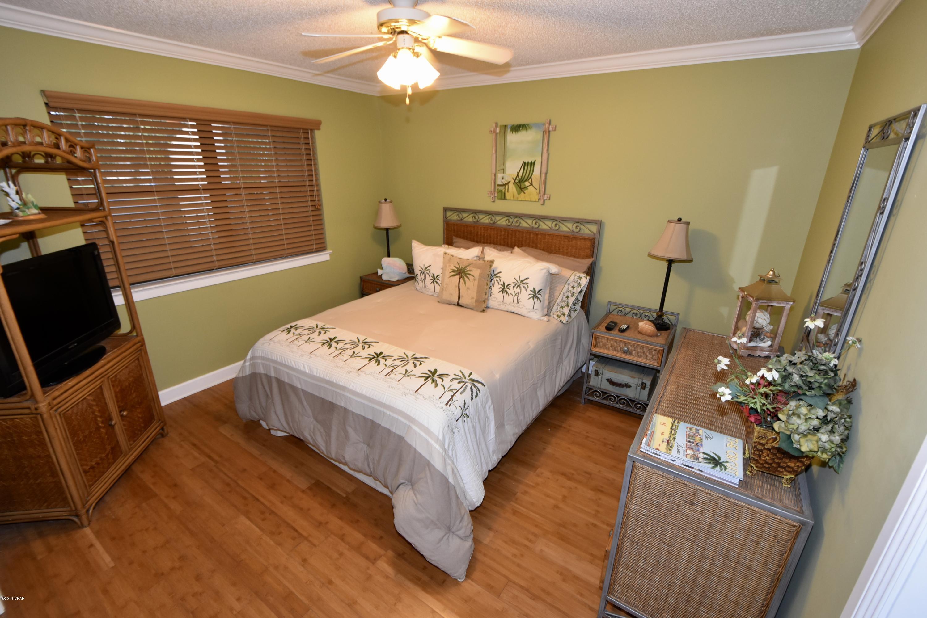 Edgewater Golf Villas 1 - Residential